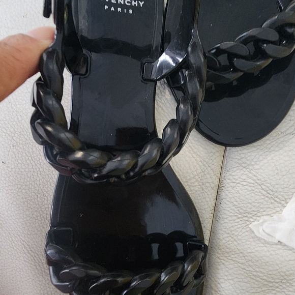 Sandals - Picture 3 of 3